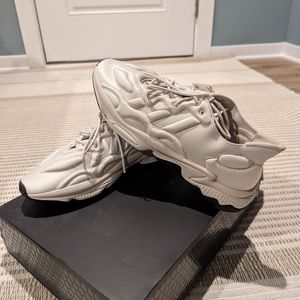 NWT Adidas Ozweego 3-D Men's SIZE 12